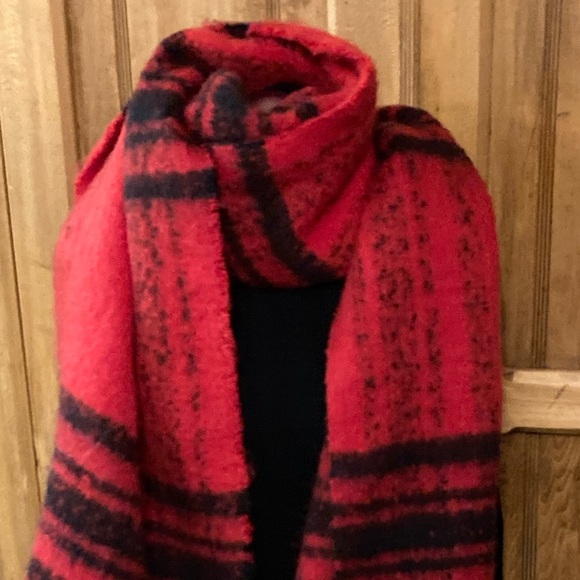 NWT Banana Republic shawl - Picture 2 of 13